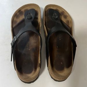 Size 38 Birkenstock Gizeh sandal - black leather